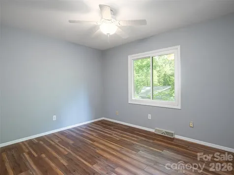 1 Oak Leaf Drive Fletcher NC 28732