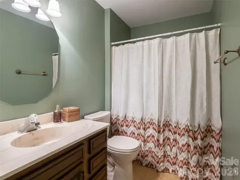 1 Oak Leaf Drive Fletcher NC 28732