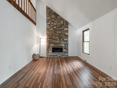 1 Oak Leaf Drive Fletcher NC 28732
