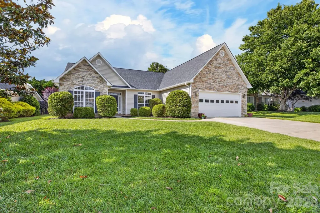 268 Farm Valley Road Fletcher NC 28732