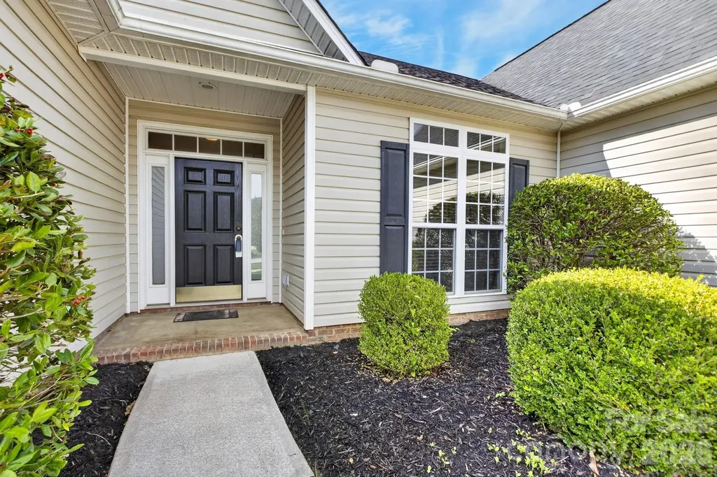 268 Farm Valley Road Fletcher NC 28732