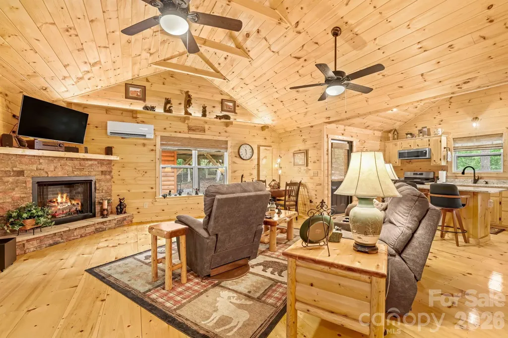 207 Bentley Cove Murphy NC 28906