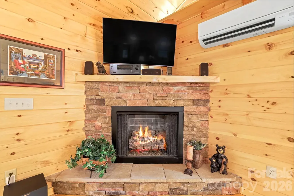 207 Bentley Cove Murphy NC 28906
