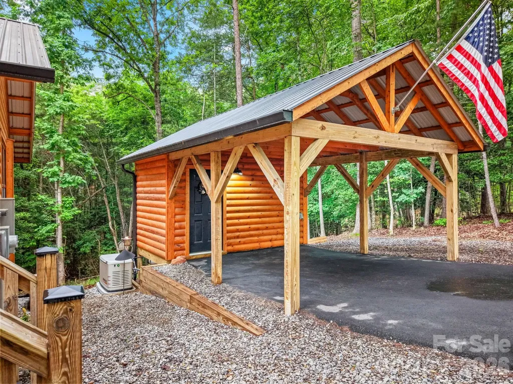 207 Bentley Cove Murphy NC 28906