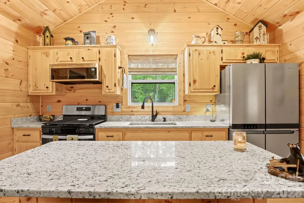 207 Bentley Cove Murphy NC 28906