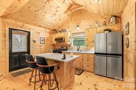 207 Bentley Cove Murphy NC 28906