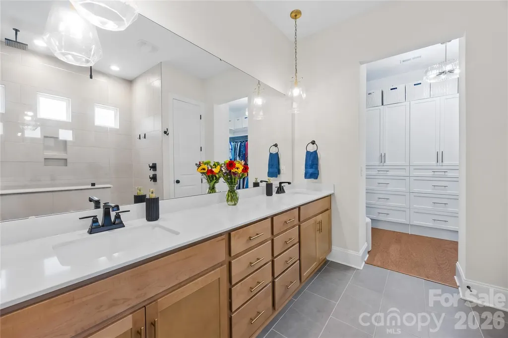 1368 Cedardale Lane Denver NC 28037