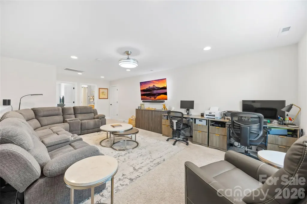 1368 Cedardale Lane Denver NC 28037