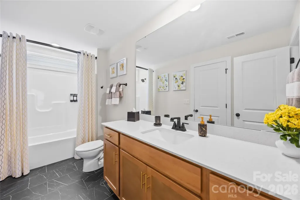 1368 Cedardale Lane Denver NC 28037