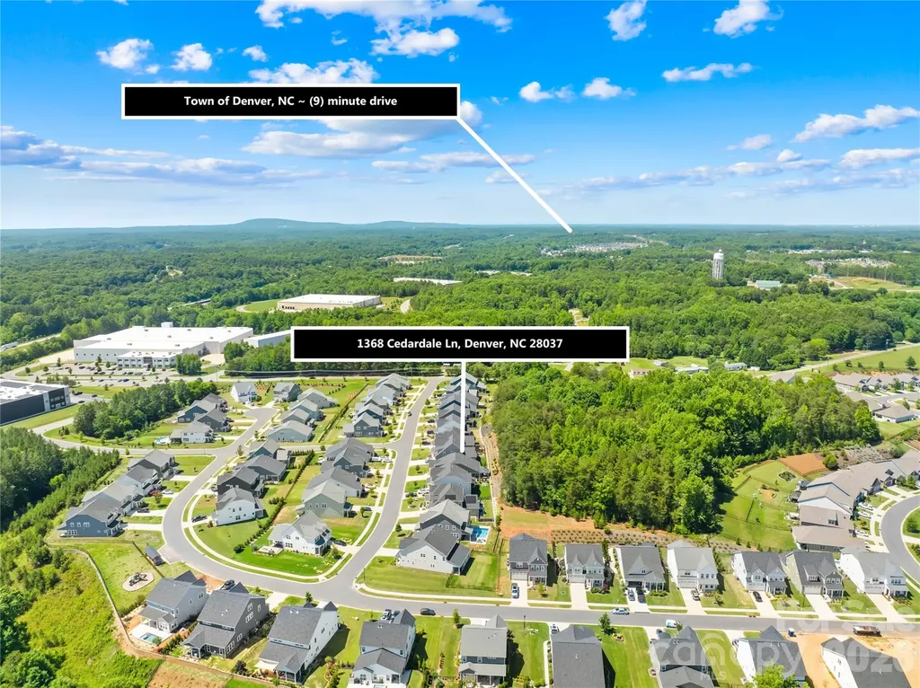 1368 Cedardale Lane Denver NC 28037