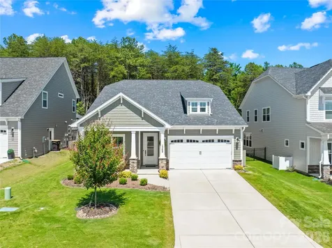 1368 Cedardale Lane Denver NC 28037