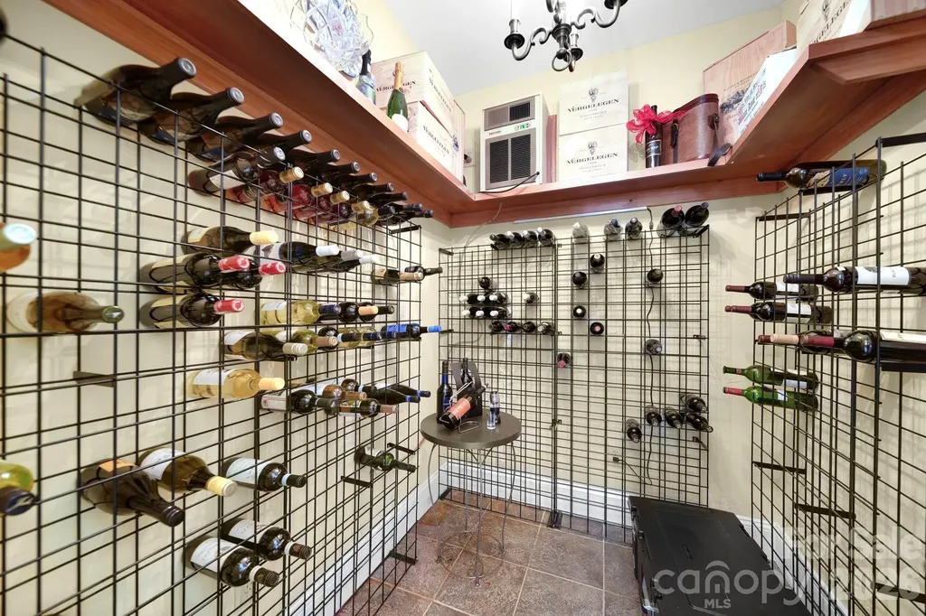 512 Stuart Ridge Cramerton NC 28032