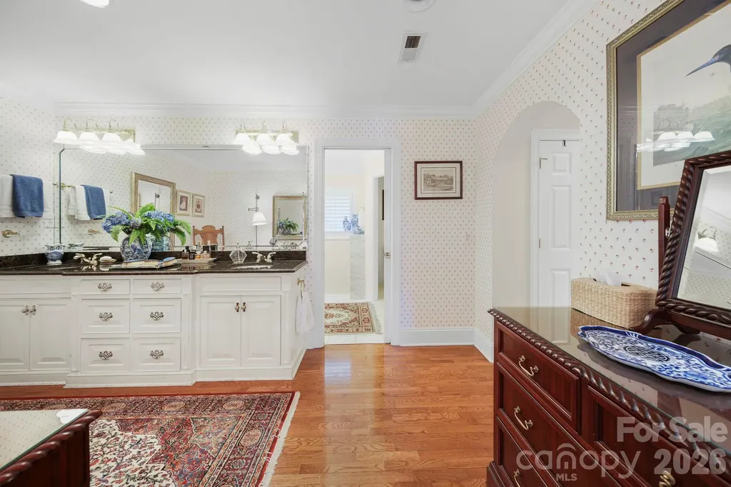 512 Stuart Ridge Cramerton NC 28032