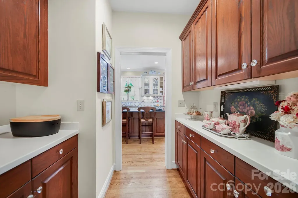 512 Stuart Ridge Cramerton NC 28032