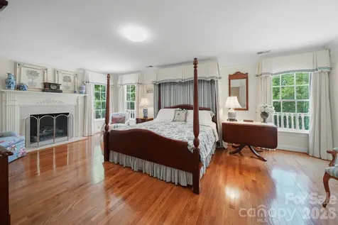 512 Stuart Ridge Cramerton NC 28032