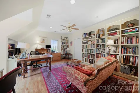 512 Stuart Ridge Cramerton NC 28032