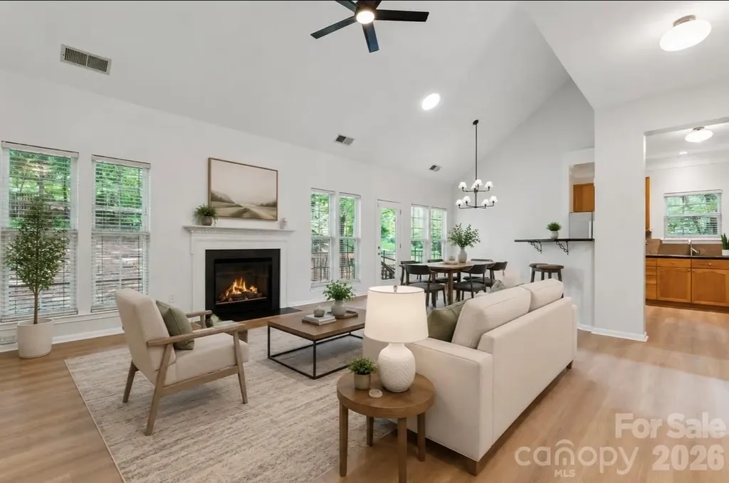 11627 Knightsdale Drive Charlotte NC 28277