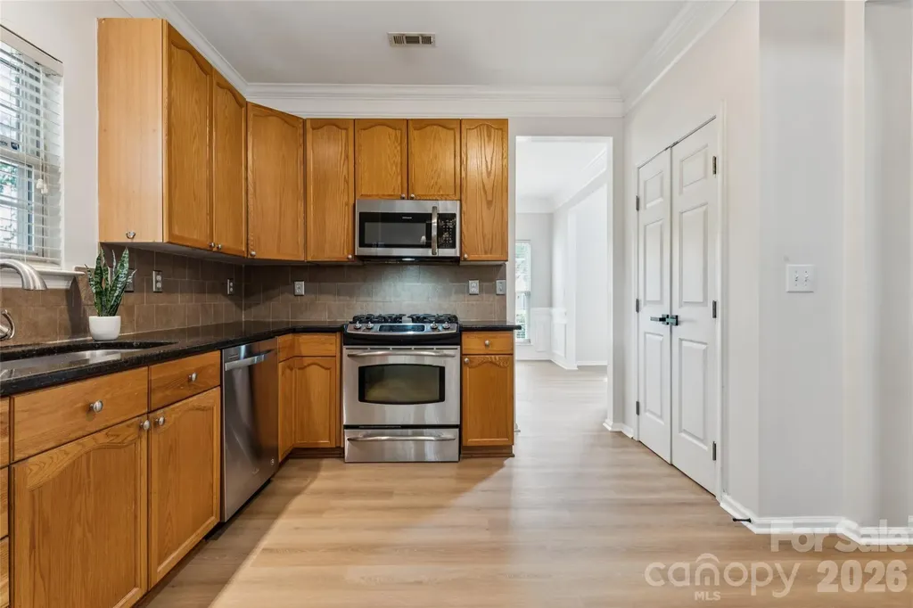 11627 Knightsdale Drive Charlotte NC 28277