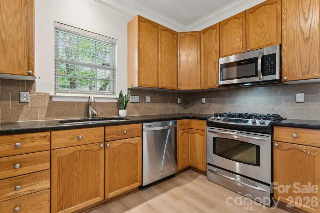 11627 Knightsdale Drive Charlotte NC 28277