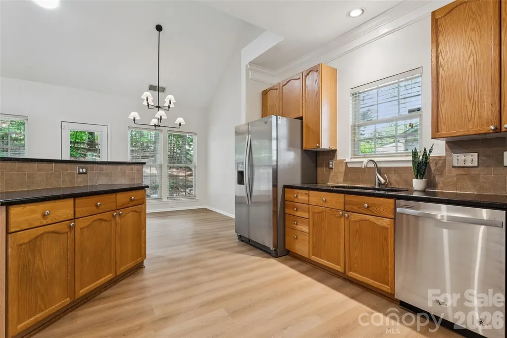 11627 Knightsdale Drive Charlotte NC 28277