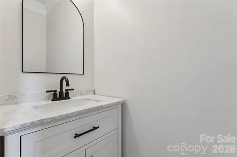 11627 Knightsdale Drive Charlotte NC 28277