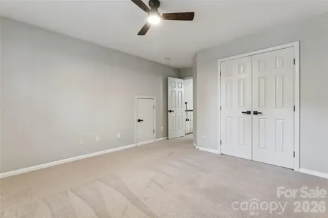 11627 Knightsdale Drive Charlotte NC 28277
