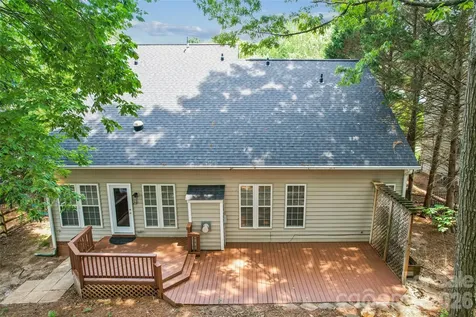 11627 Knightsdale Drive Charlotte NC 28277