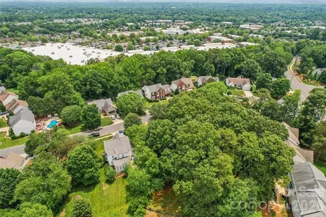 11627 Knightsdale Drive Charlotte NC 28277