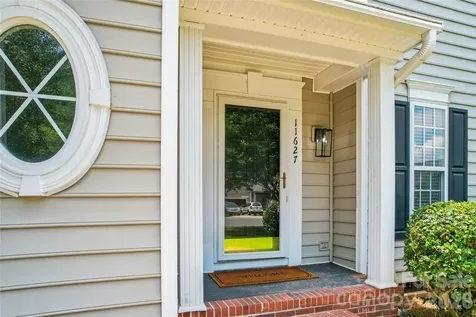 11627 Knightsdale Drive Charlotte NC 28277