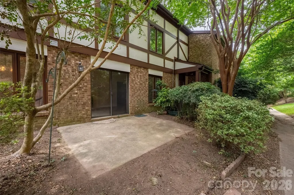 7226 Quail Meadow Lane Charlotte NC 28210