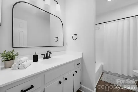7226 Quail Meadow Lane Charlotte NC 28210