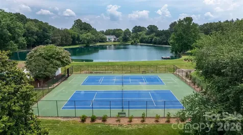 7226 Quail Meadow Lane Charlotte NC 28210