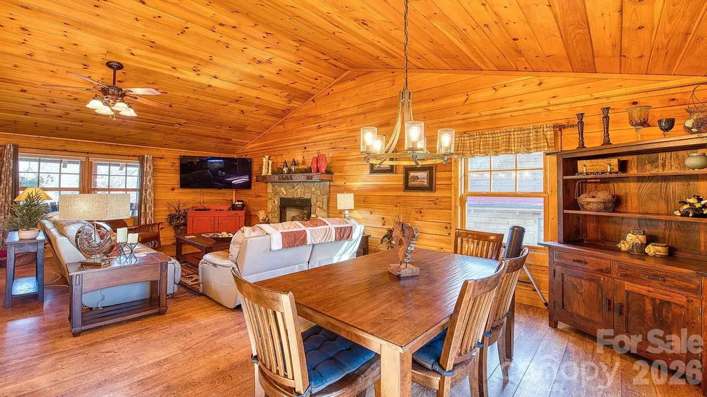 41 Nanny Patch Cove Maggie Valley NC 28751