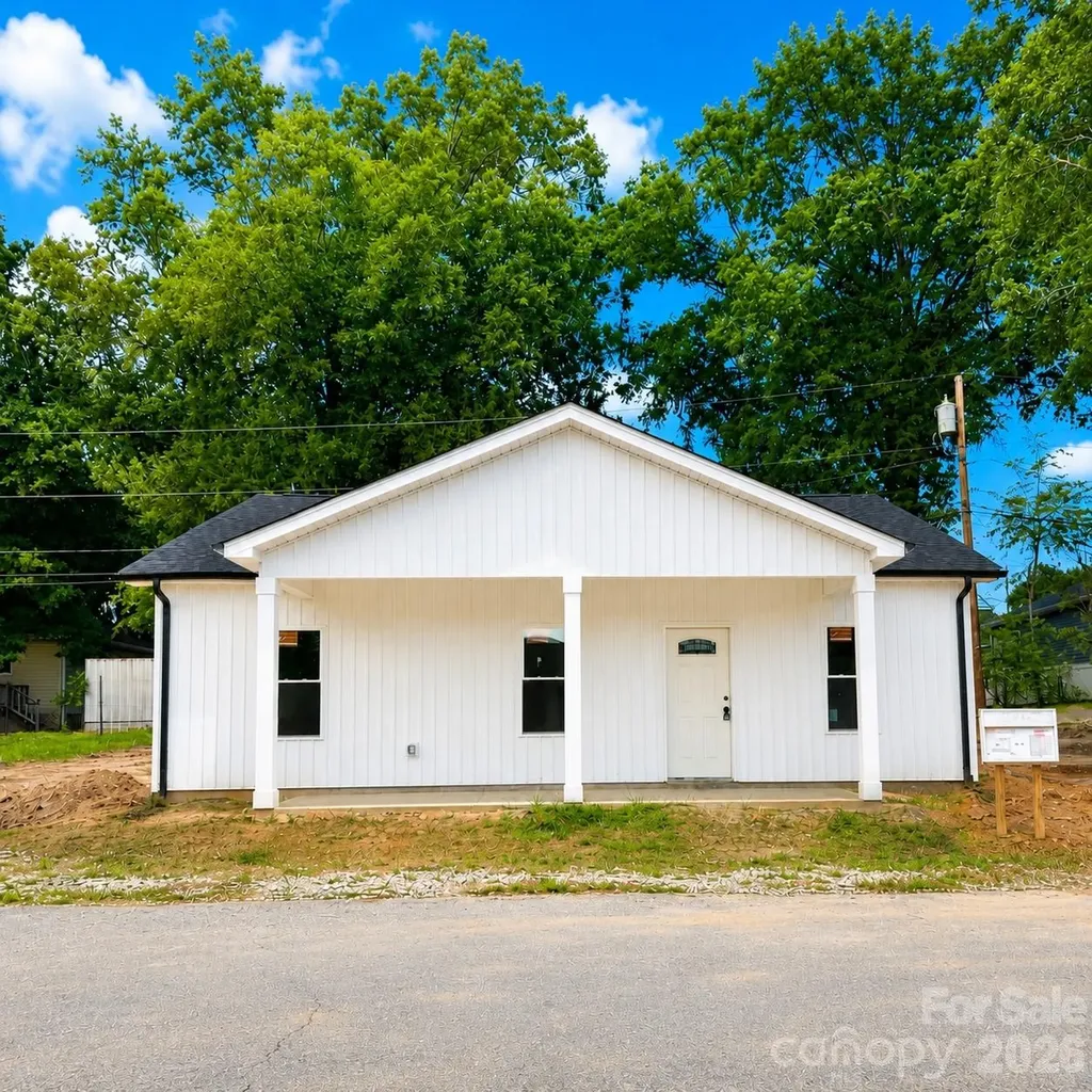 302 White Street Cherryville NC 28021