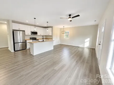 302 White Street Cherryville NC 28021