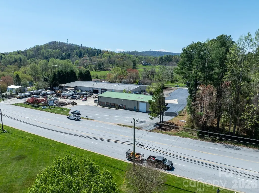 2997 Spartanburg Highway Asheville NC 28726
