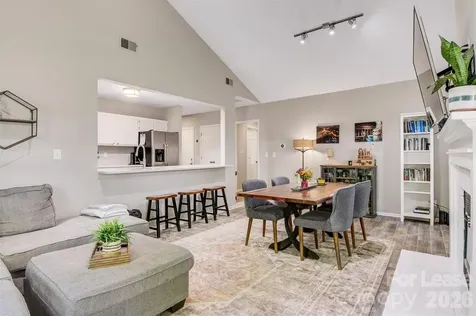 3700 Selwyn Farms Lane Charlotte NC 28209