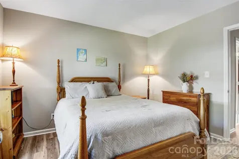 3700 Selwyn Farms Lane Charlotte NC 28209