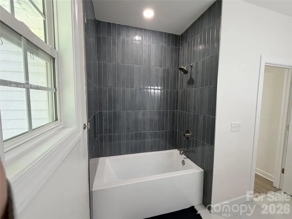 171 Longboat Road Mooresville NC 28117