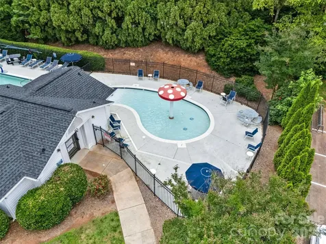 171 Longboat Road Mooresville NC 28117