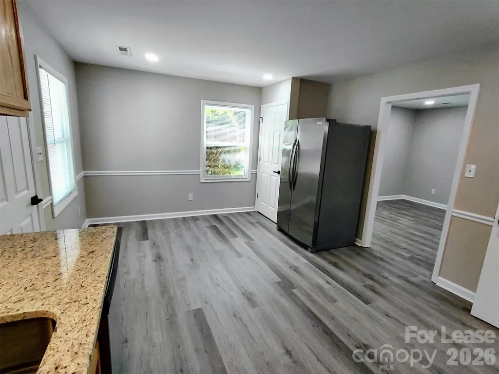 7714 Albemarle Road Charlotte NC 28227