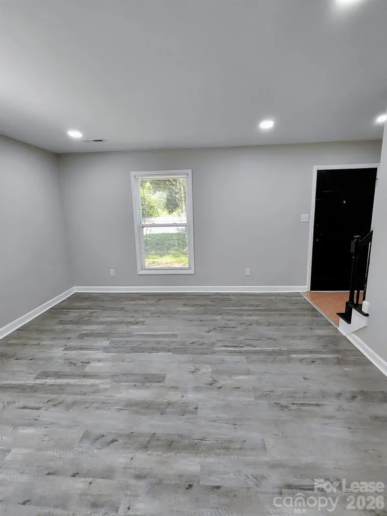 7714 Albemarle Road Charlotte NC 28227