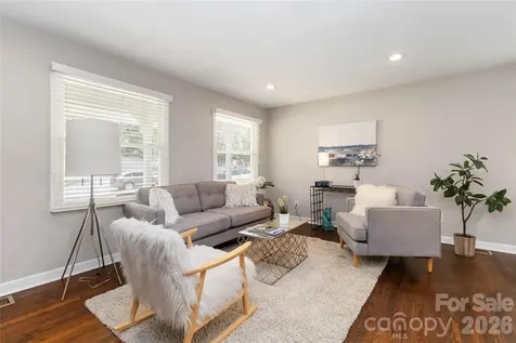 3526 Stonehaven Drive Charlotte NC 28215