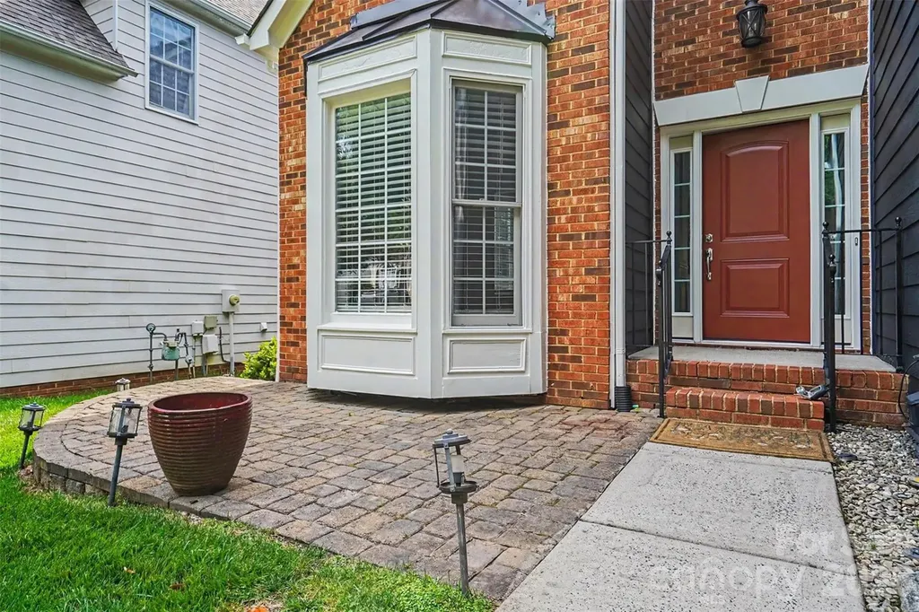 1926 Dunhill Drive Charlotte NC 28205