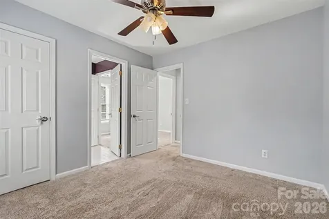 1926 Dunhill Drive Charlotte NC 28205