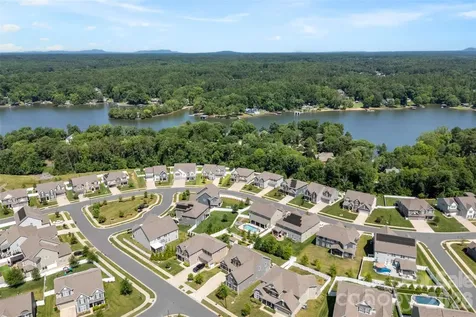 2128 Lapalma Trace Lake Wylie SC 29710
