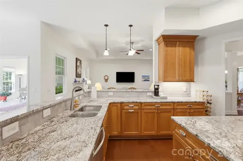 2006 Eagle Point Estate Lancaster SC 29720