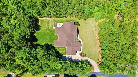 2006 Eagle Point Estate Lancaster SC 29720