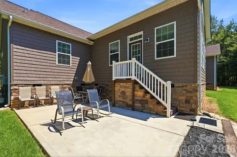 2006 Eagle Point Estate Lancaster SC 29720