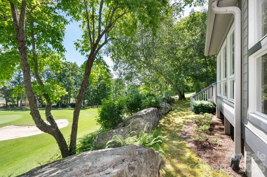 168 Overlook Drive Flat Rock NC 28731